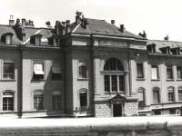 Ancienne Ecole de chimie et de physique, place du Château. (© UNIL Archives)