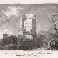 Ruine d'un château antique appelé la Tour de Chrest, département de la Drôme.